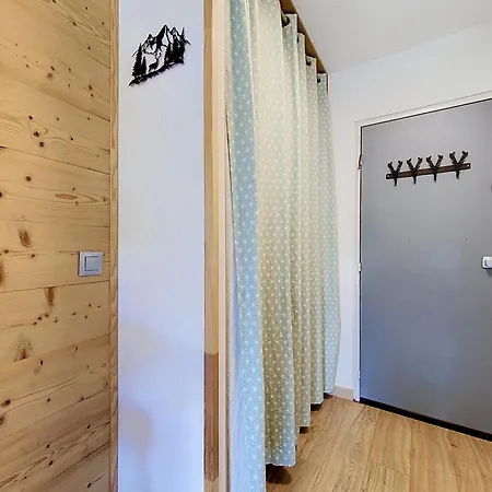Dent Du Crocodile, Aiguille Du Midi, Balcon, Parking アパート *